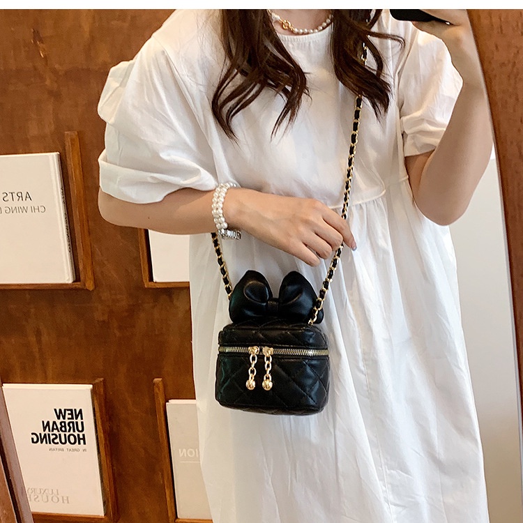 Túi đeo vai IELGY thiết kế dây xích gắn nơ họa tiết hình thoi thời trang dành cho nữ