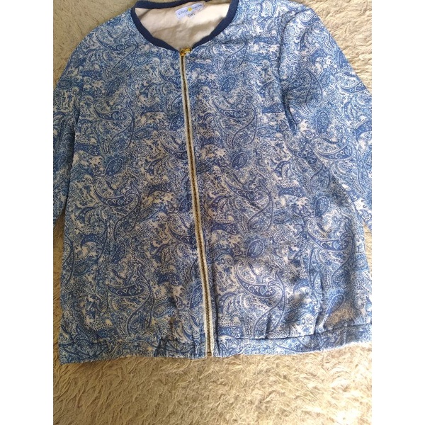 Pass áo khoác hoạ tiết vintage 2hand