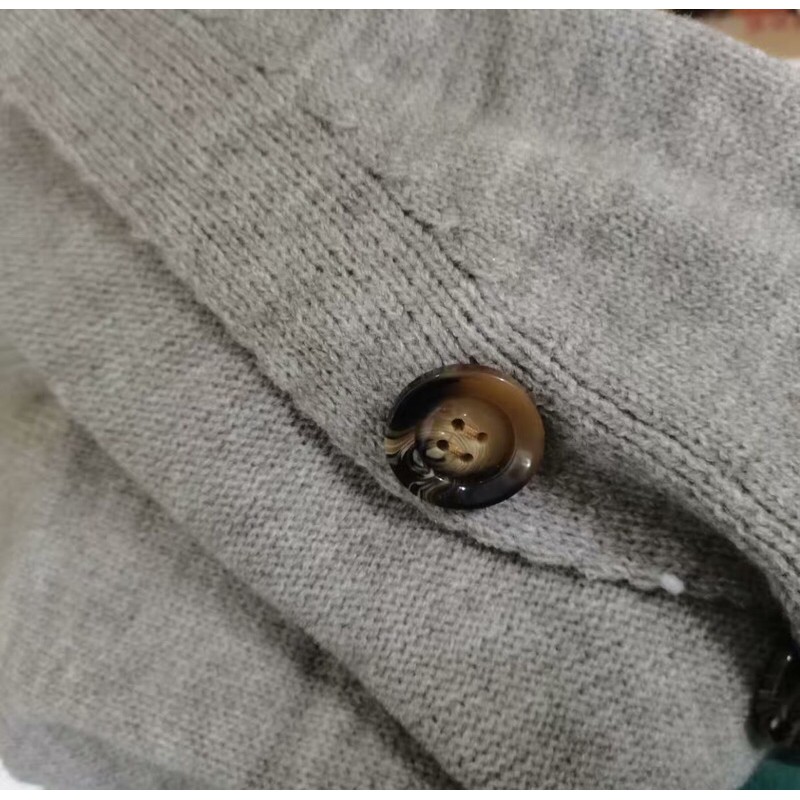 Áo cardigan rách kèm ảnh thật