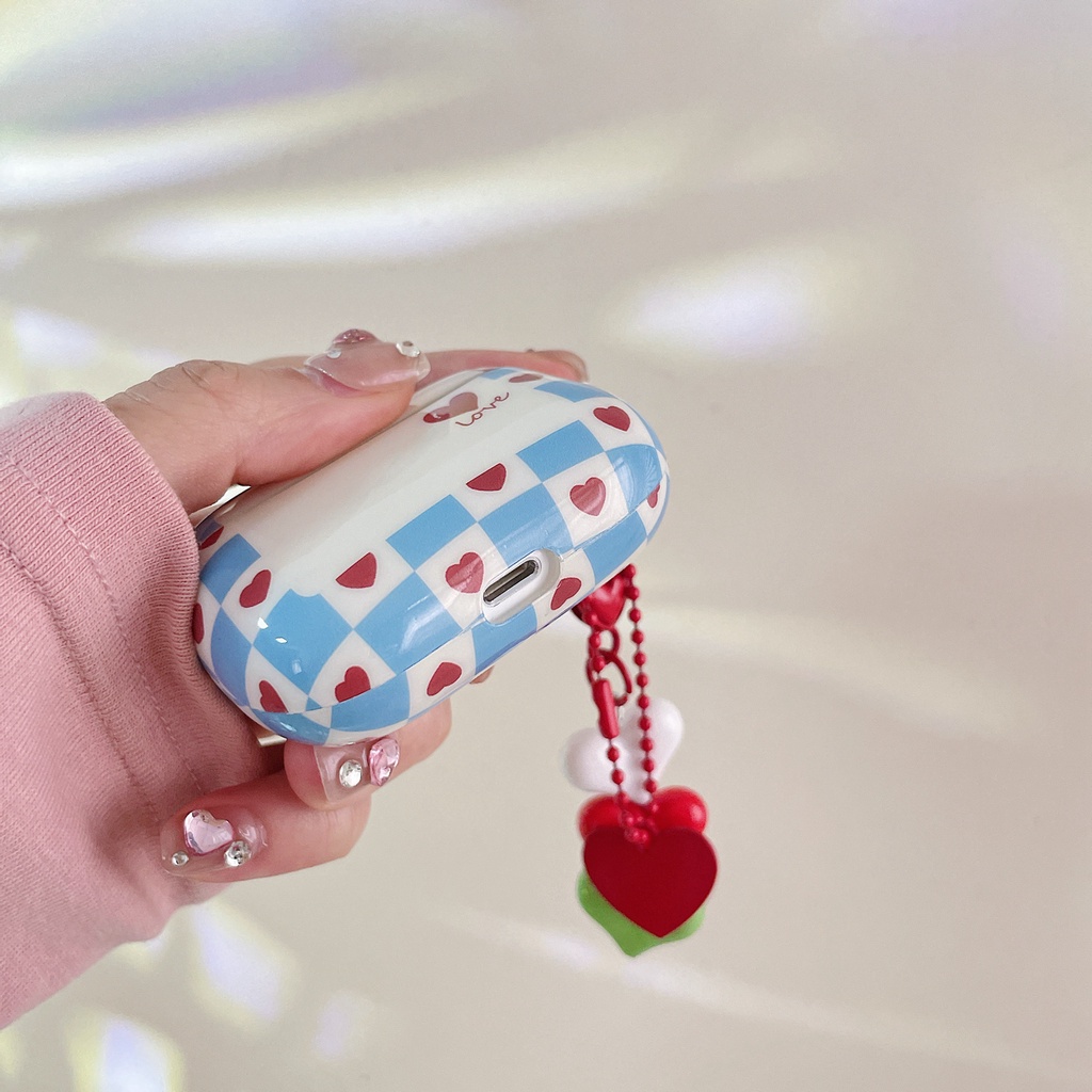 Vỏ Bảo Vệ Hộp Sạc Tai Nghe Bluetooth airpods 1 2 3 pro Bằng tpu Mềm Gắn Móc Khóa Hình Trái Tim Đỏ Dễ Thương Mới