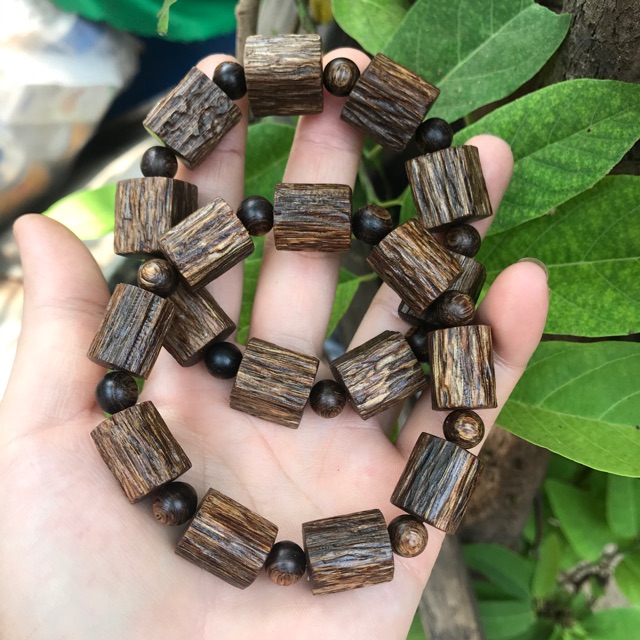 Vòng trầm 12li