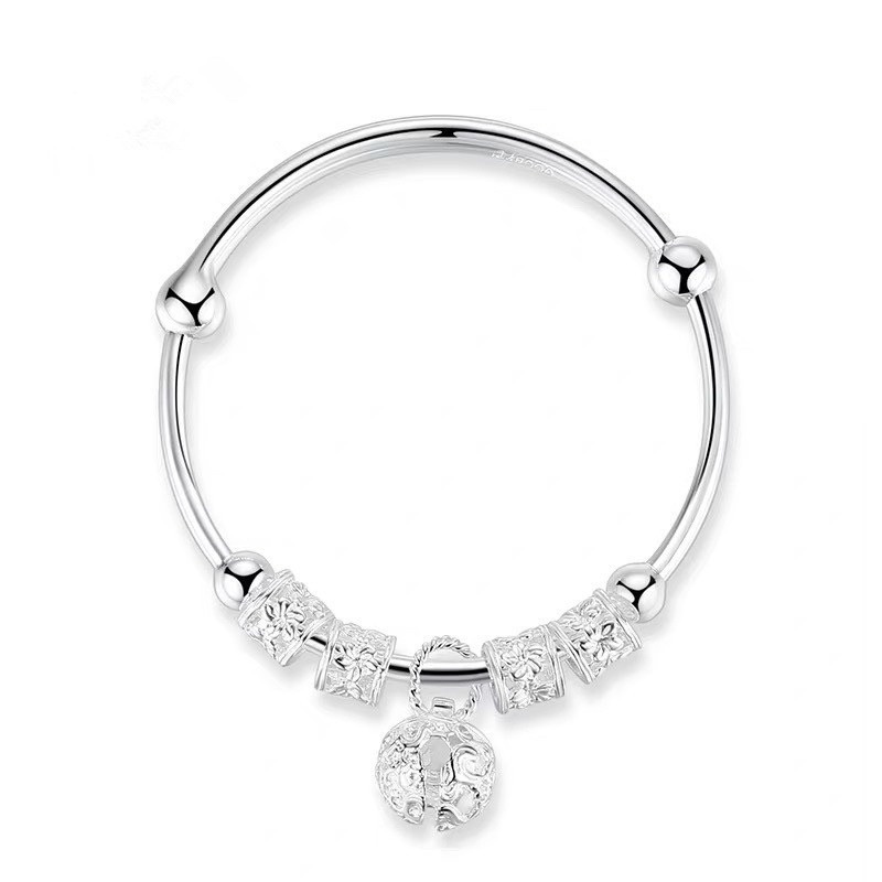 Kiềng tay bạc cao cấp có lục lạc