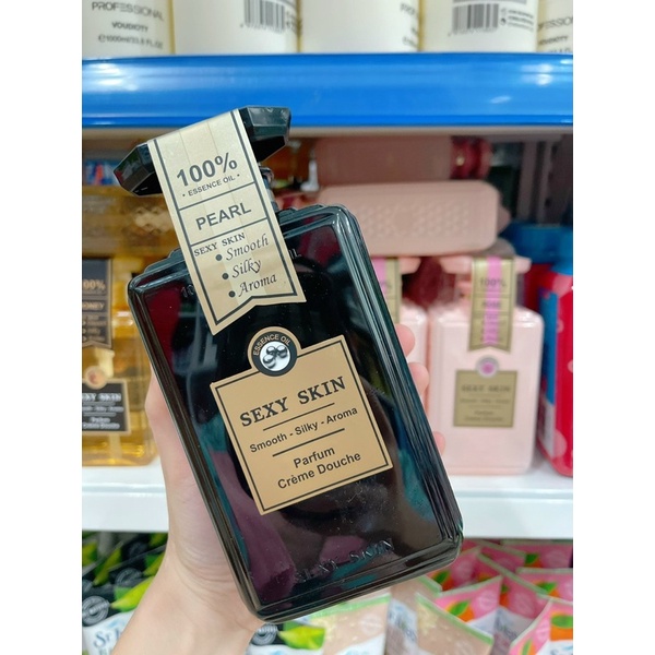 Sữa tắm hương nước hoa Sexy Skin Smooth - Silky - Aroma Parfum Crème Douche 600 ml.
