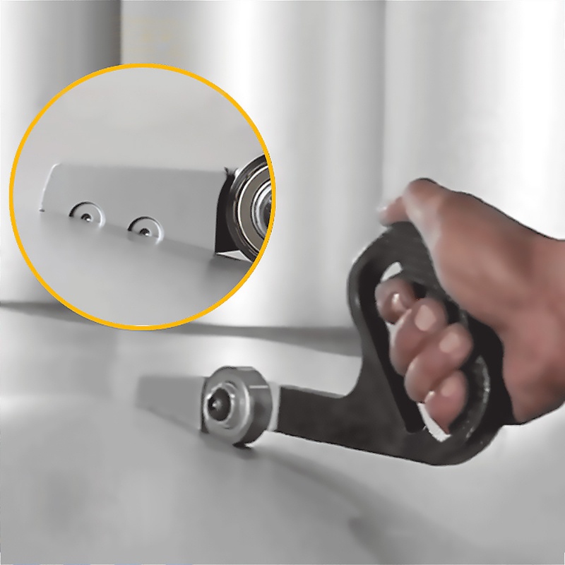 Dụng Cụ Cắt Tấm Kim Loại Với Tay Cầm Chống Trượt Tiện Dụng