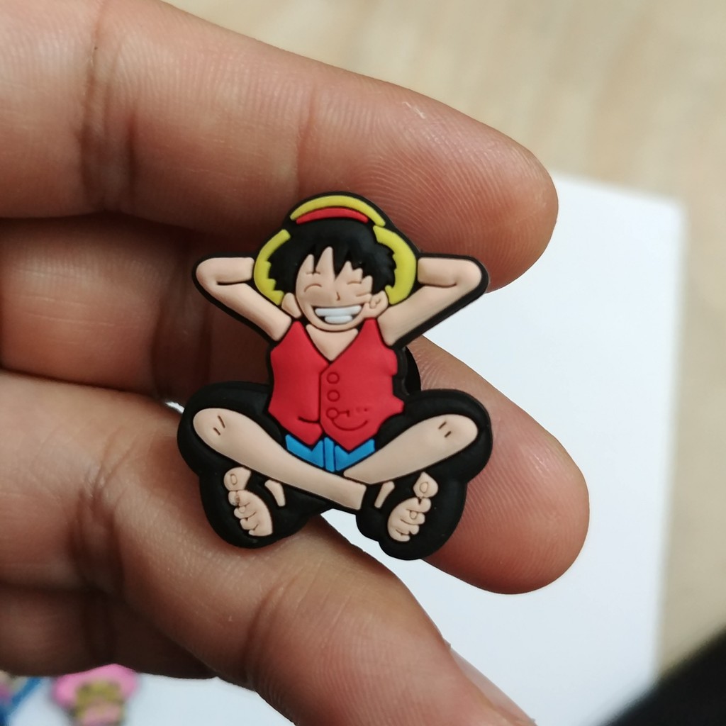 Jibbitz Sticker trang trí dép Cros hình Onepiece Vua Hải Tặc Độc Đáo