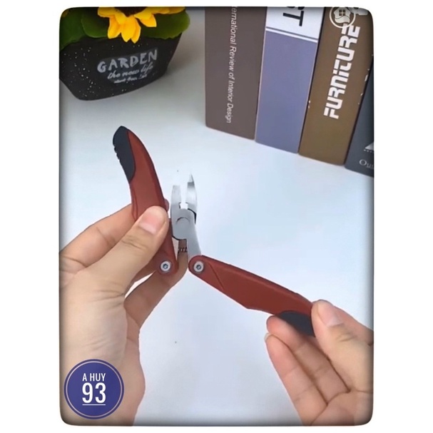 Kềm bấm móng đa năng ,kìm  bấm móng  3in1 gấp gọn tiện lợi chất liệu thép không rỉ sét sắc bền đẹp