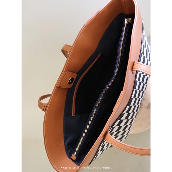 Túi Tote Miocra Koly MK30363 Chính Hãng Nền Cara