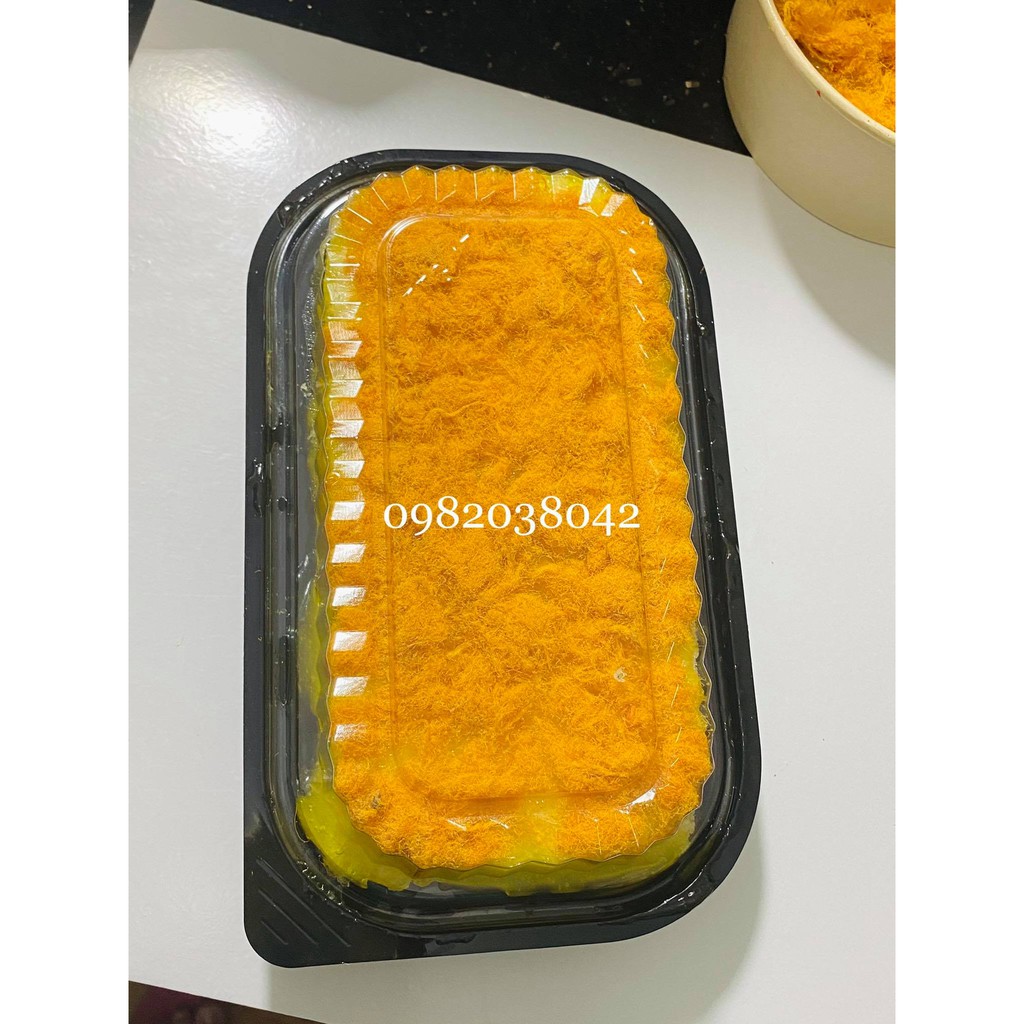 Bánh bông lan sốt