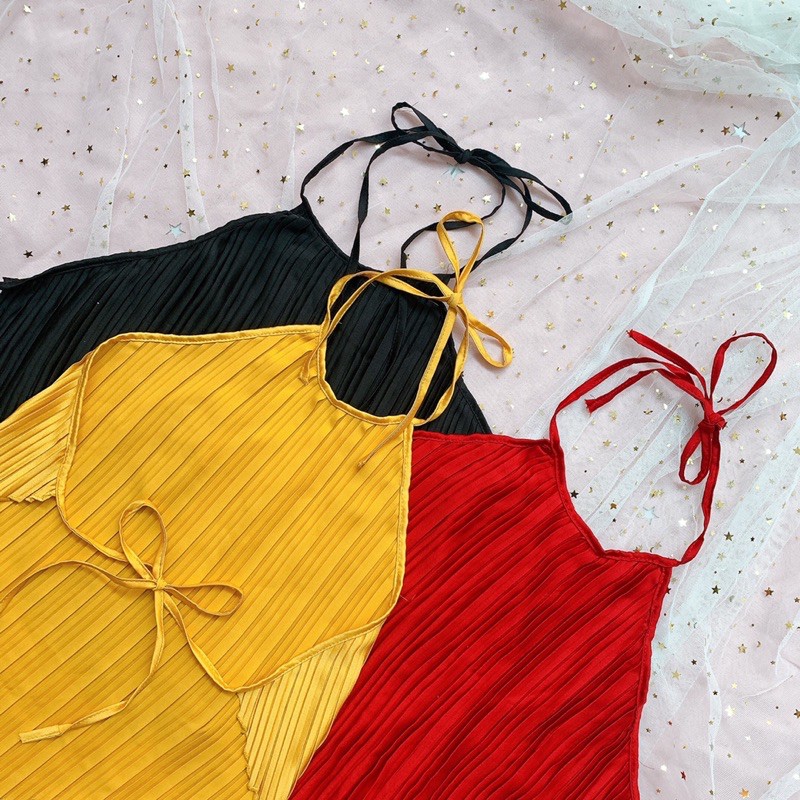 Đồ ngủ sexy gợi cảm cổ yếm hở lưng chất liệu satin Freesize dưới 60kg | BigBuy360 - bigbuy360.vn