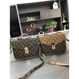 Túi LV Pochette Metis Monogram