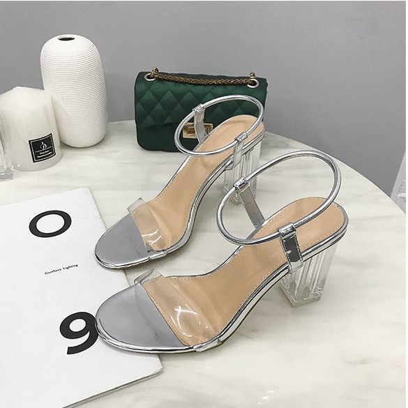 111 SANDAL CAO GÓT ĐẾ VUÔNG TRONG SUỐT