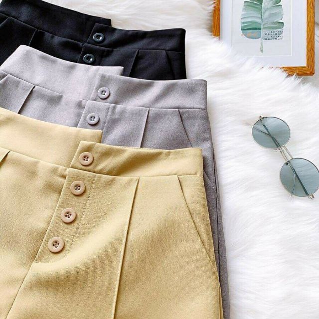 Quần short cạp lệch