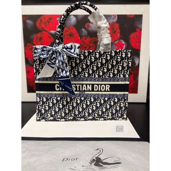 Túi Dior thổ cẩm tặng kèm khăn quấn túi, ảnh + clip thật