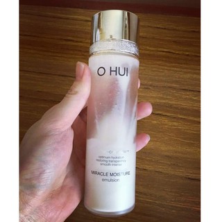 Sữa Dưỡng Ẩm Ohui Miracle Moisture Emulsion 130ml