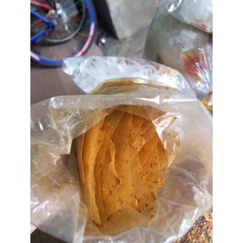 Bánh tráng muối tỏi