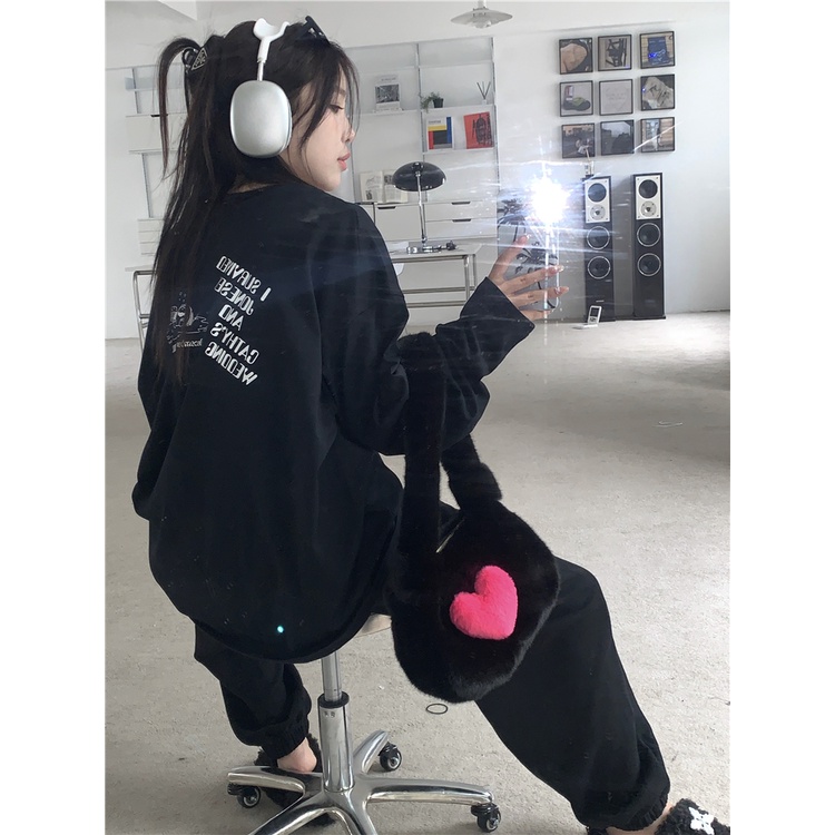 Áo thun tay dài dáng rộng màu đen in họa tiết chữ cái phía sau phong cách Mỹ harajuku thời trang mùa thu dành cho nữ