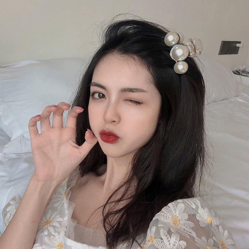 Kẹp càng cua bằng acrylic đính ngọc trai giả thời trang cho nữ