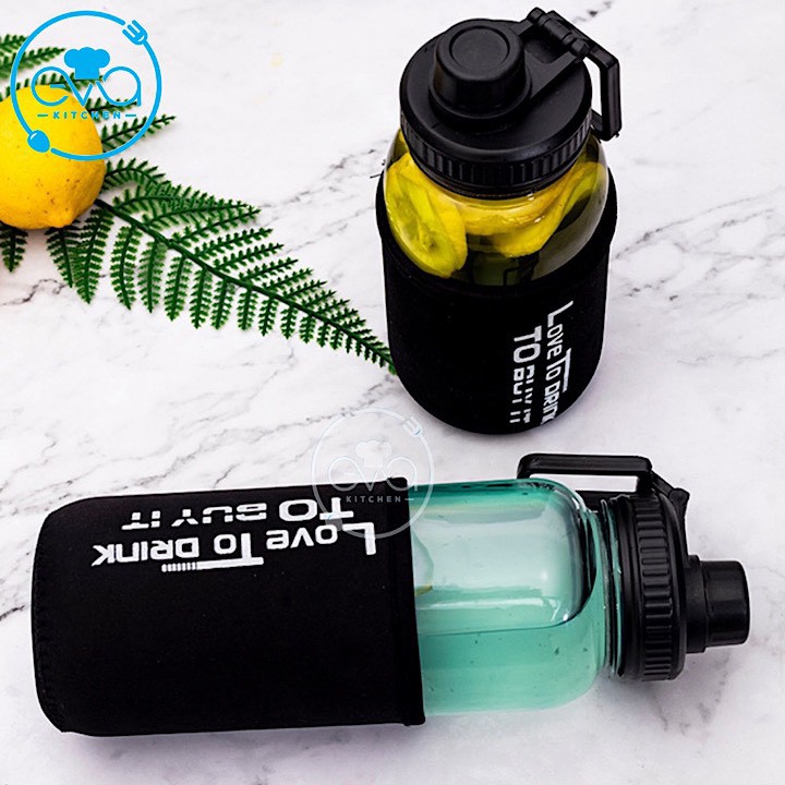 Bình Đựng Nước Thuỷ Tinh Nắp Bật Có Quai Cầm Love To Drink 1000 ML Tặng Kèm Vỏ Bọc Vải Neoprene