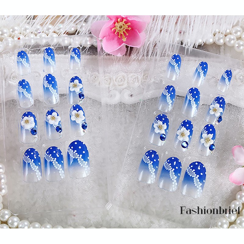 [Hàng mới về] Set 24 móng tay giả hoạ tiết hoa trắng dễ thương thời trang cho nữ
