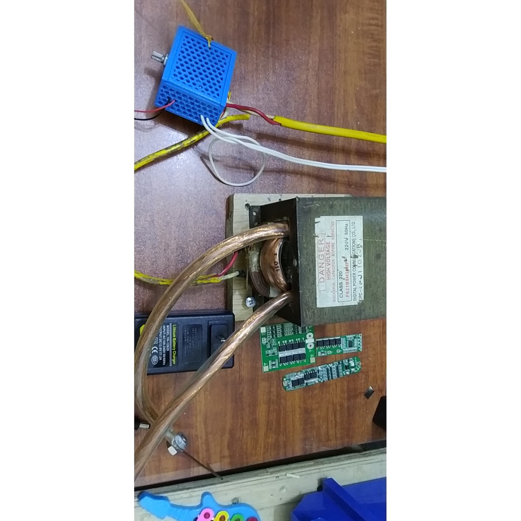 Bộ ruột máy hàn cell pin lion 18650