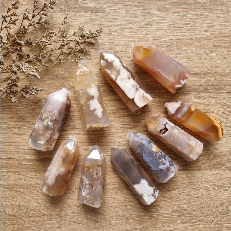 Trụ đá thanh tẩy mã não hoa anh đào (Blossom Agate), dùng trong Tarot, Reiki, thiền định, trụ phong thủy