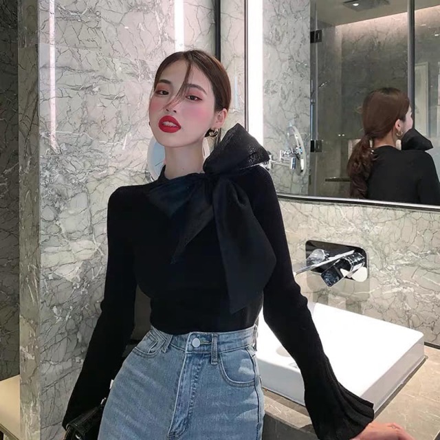 Áo len cổ nơ