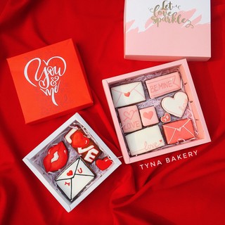 hộp quà icing cookies chủ đề valentine, 8-3
