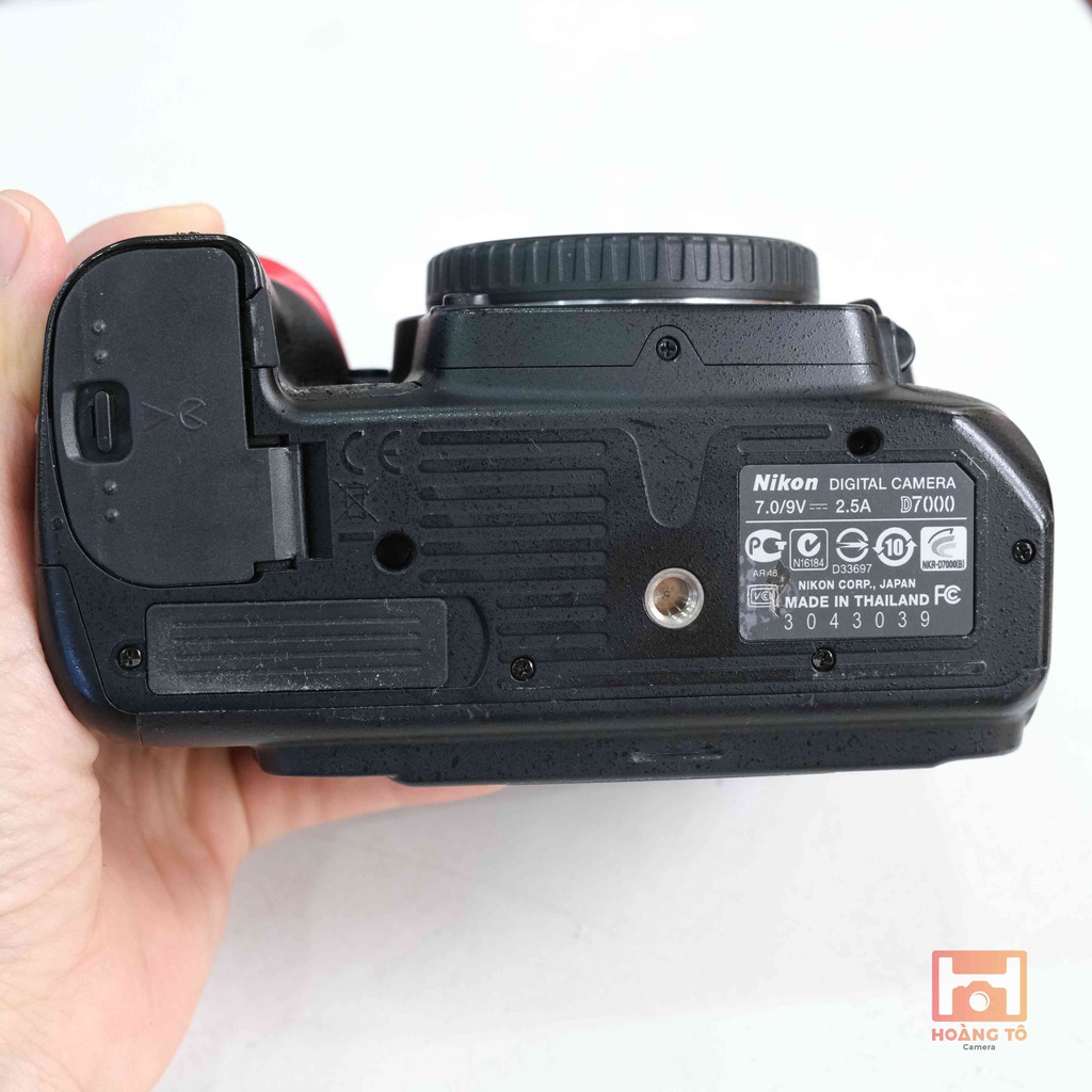 Máy ảnh Nikon D7000 + kit cũ đẹp