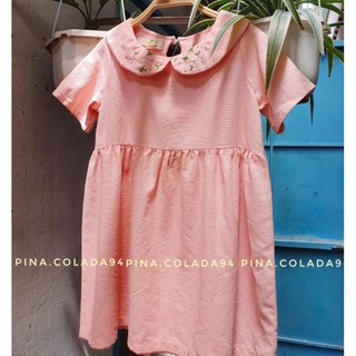 Đầm linen thêu cho bé gái