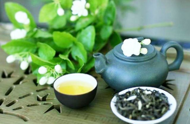 Hoa Lài Tiểu Thơ....