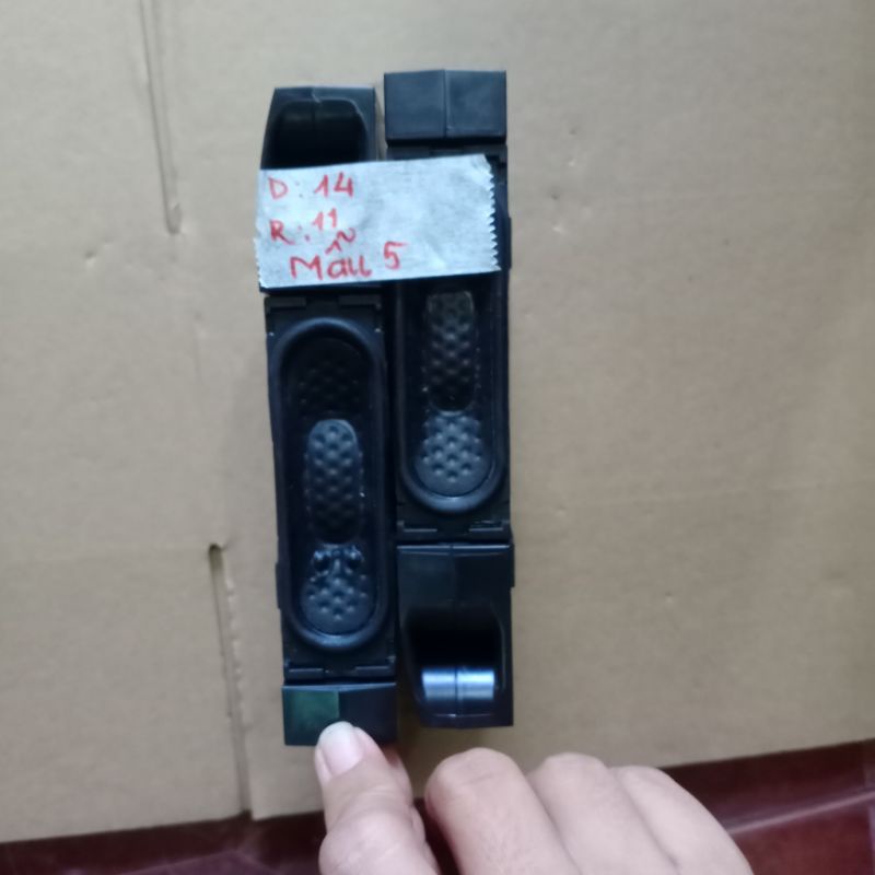 Cặp loa tivi LG đủ loại "giá cho 1 cặp"