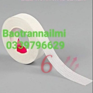 Băng dính giấy và pie dán nối mi