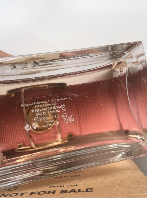 Nước hoa nữ tester Salvatore Ferragamo Signorina Eau de Parfum 100ml