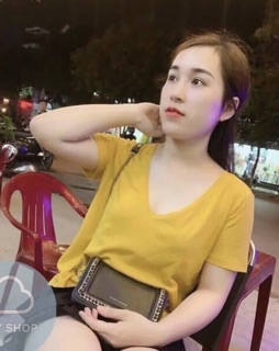 ÁO THUN CỔ TIM HM XUẤT XỊN