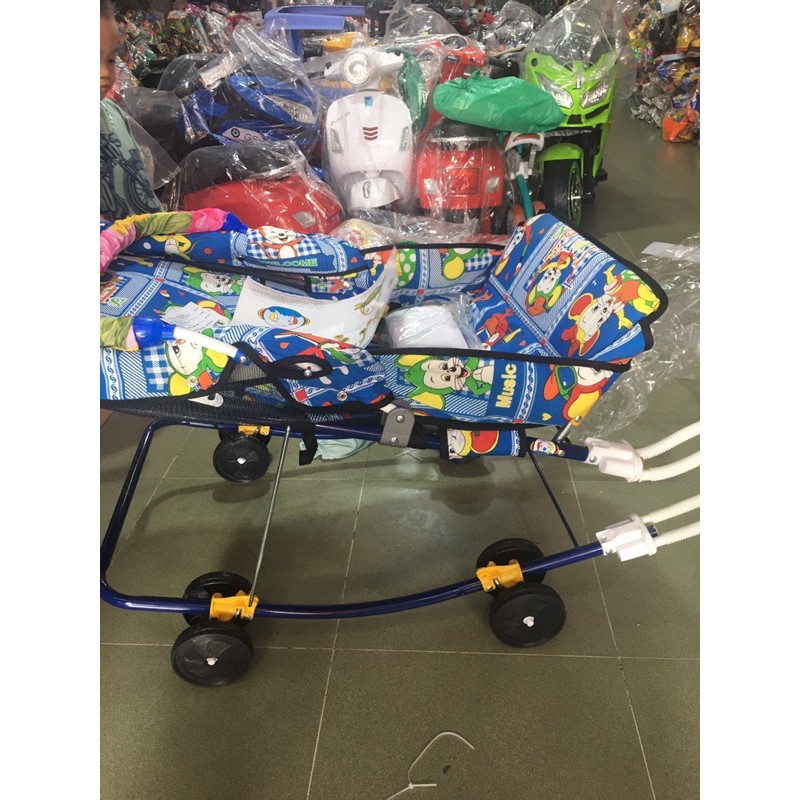 Xe 4 nhún ăn bột Hoàng Thành