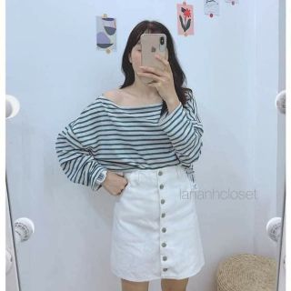 Áo lệch vai kẻ ngang