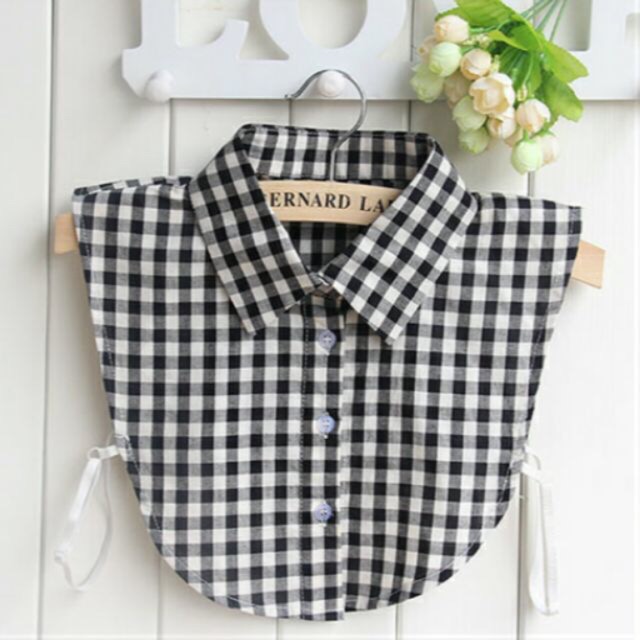Cổ áo sơ mi kẻ trắng đen