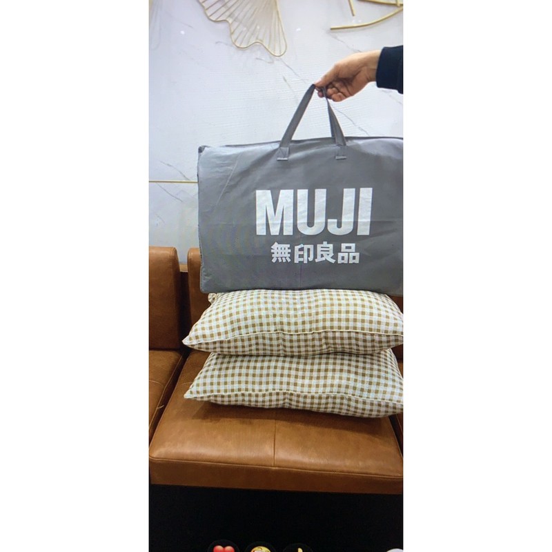 Gối MUJI kẻ karo nhiều màu( loại 1,3kg) giá bên dưới là 1 cặp=2 chiếc