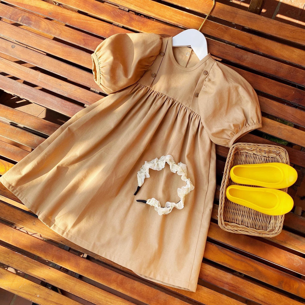 Đầm bé gái/ váy bé gái linen màu nâu đính nút vintage