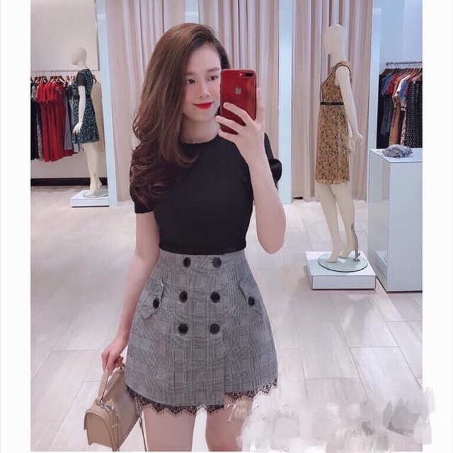 BÁN SỈ CHÂN VÁY KẺ CHỮ A PHỐI REN