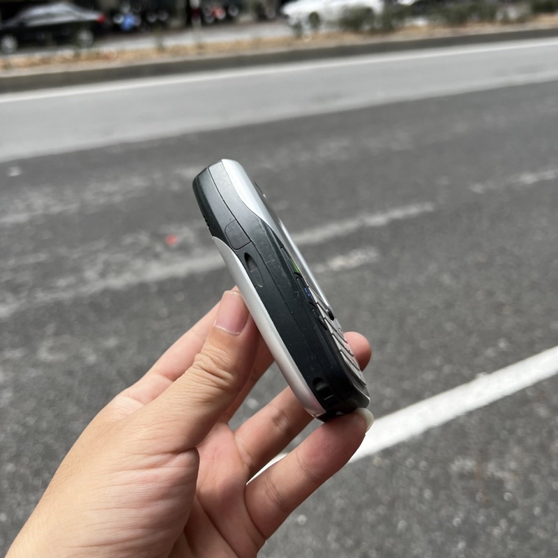 NGUYÊN ZIN, chính hãng điện thoại cổ Nokia 6600