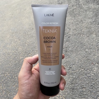Kem ủ tóc cho tóc nhuộm nâu Lakme Teknia Cocoa Brown Treatment Refresh 250ml