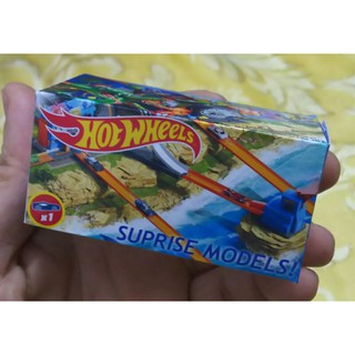 Xe mô hình Hot Wheels phiên bản bất ngờ R9105B