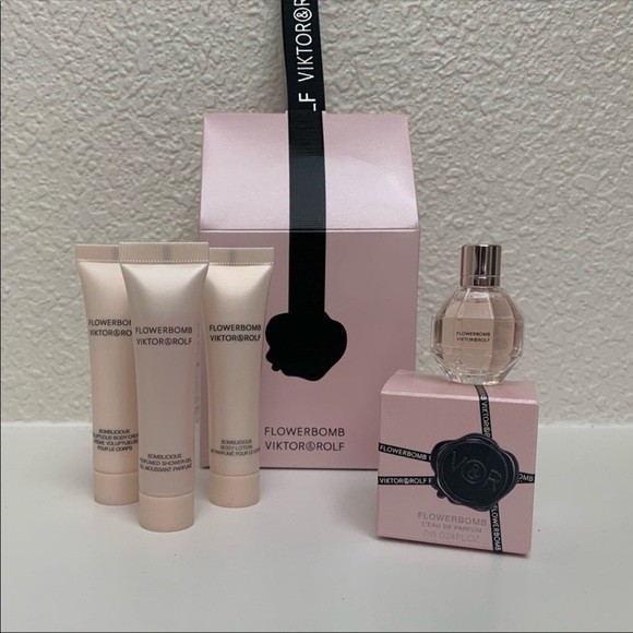 Nước hoa Viktor Rolf Flowerbomb mini size Nước hoa nữ
