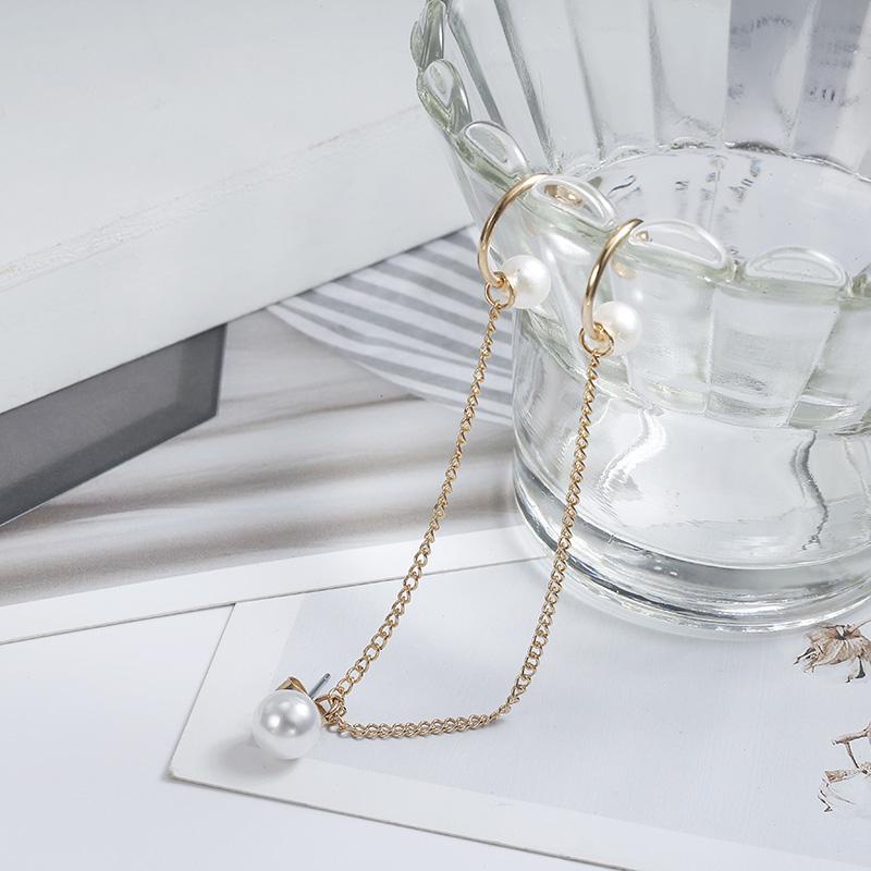 Khuyên Tai Tua Rua Dáng Dài Hình Bướm Màu Vàng Thời Trang Sang Trọng Cho Nữ