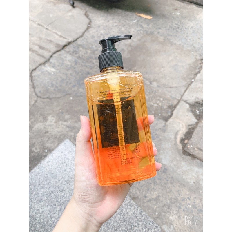 Sữa Tắm nước hoa Good Girl Carolina Hêra - 400ml