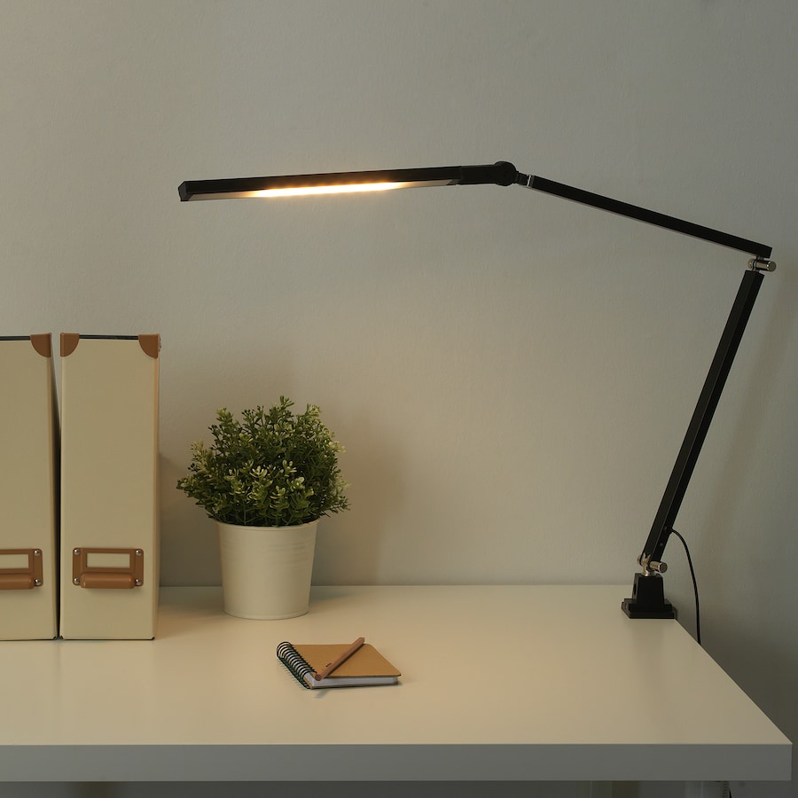 Đèn kẹp bàn làm việc điều chỉnh ánh sáng Hallby IKEA