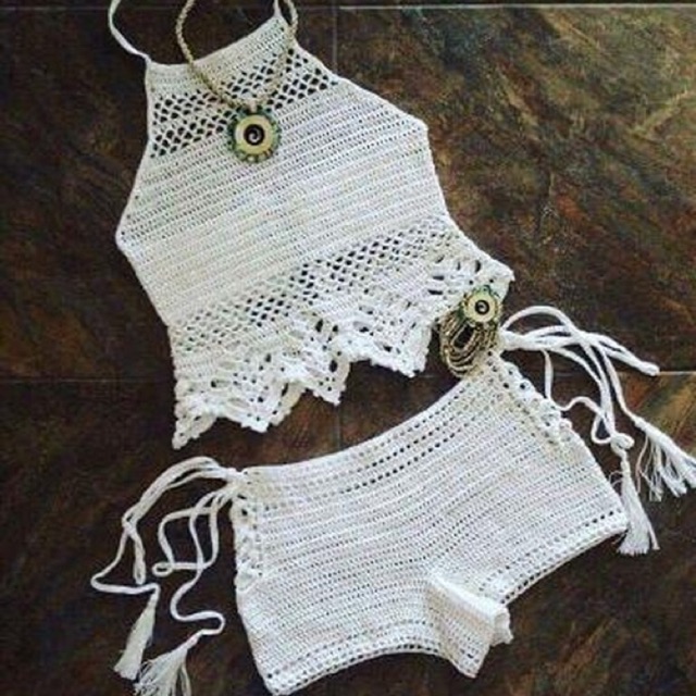 Bikini len móc