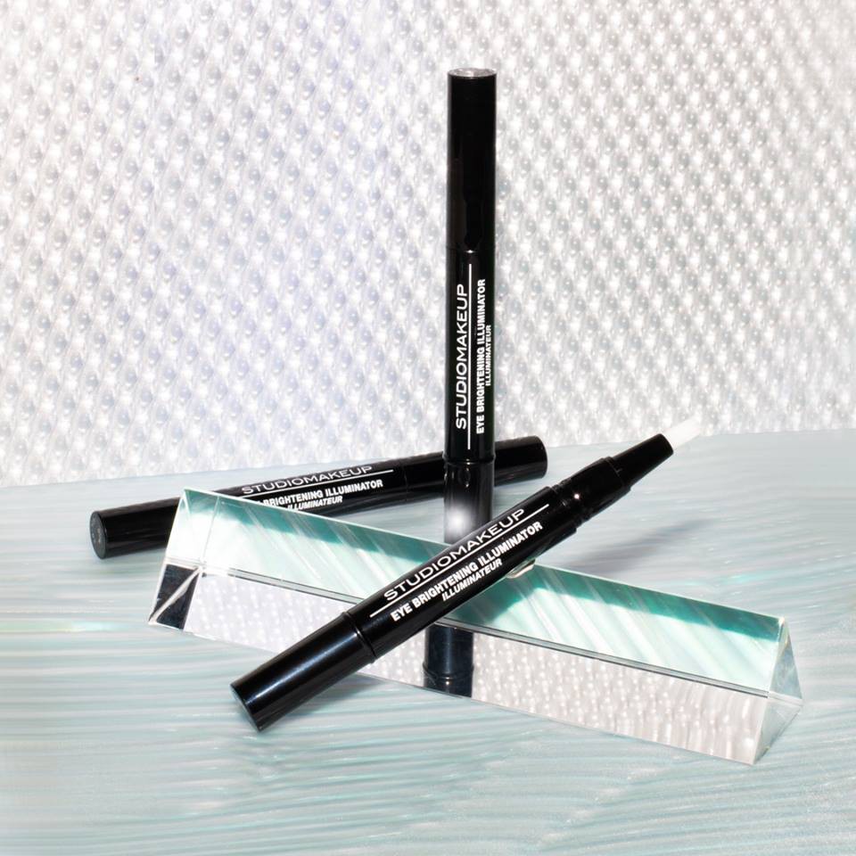 [Mã FMCGM100 - 10% đơn 500K] Kem tạo sáng STUDIOMAKEUP EYE BRIGHTENING ILLUMINATOR SIL-01 đến 03 | BigBuy360 - bigbuy360.vn