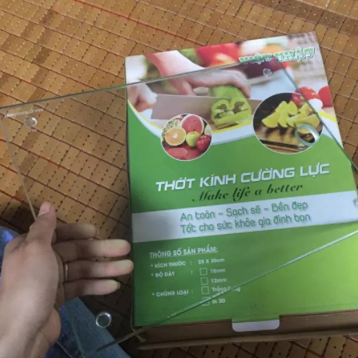 Thớt cường lực Sala - thớt kính cường lực dày 12 ly- thớt kính cường lực chống rơi vỡ- thot kinh cuong luc